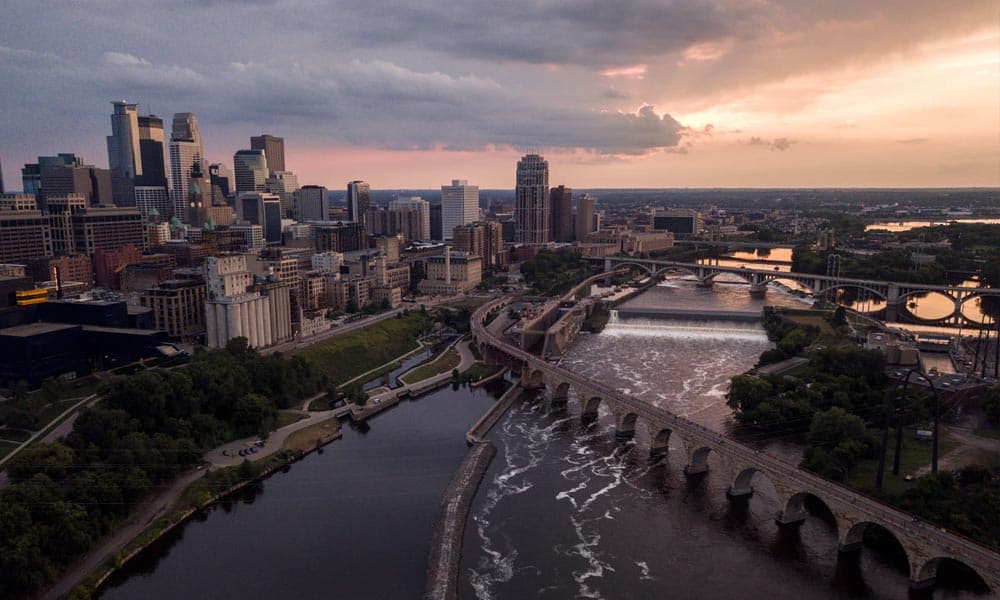 Minnesota Lawmakers Introduce Bill to Legalize Cannabis and Establish Industry