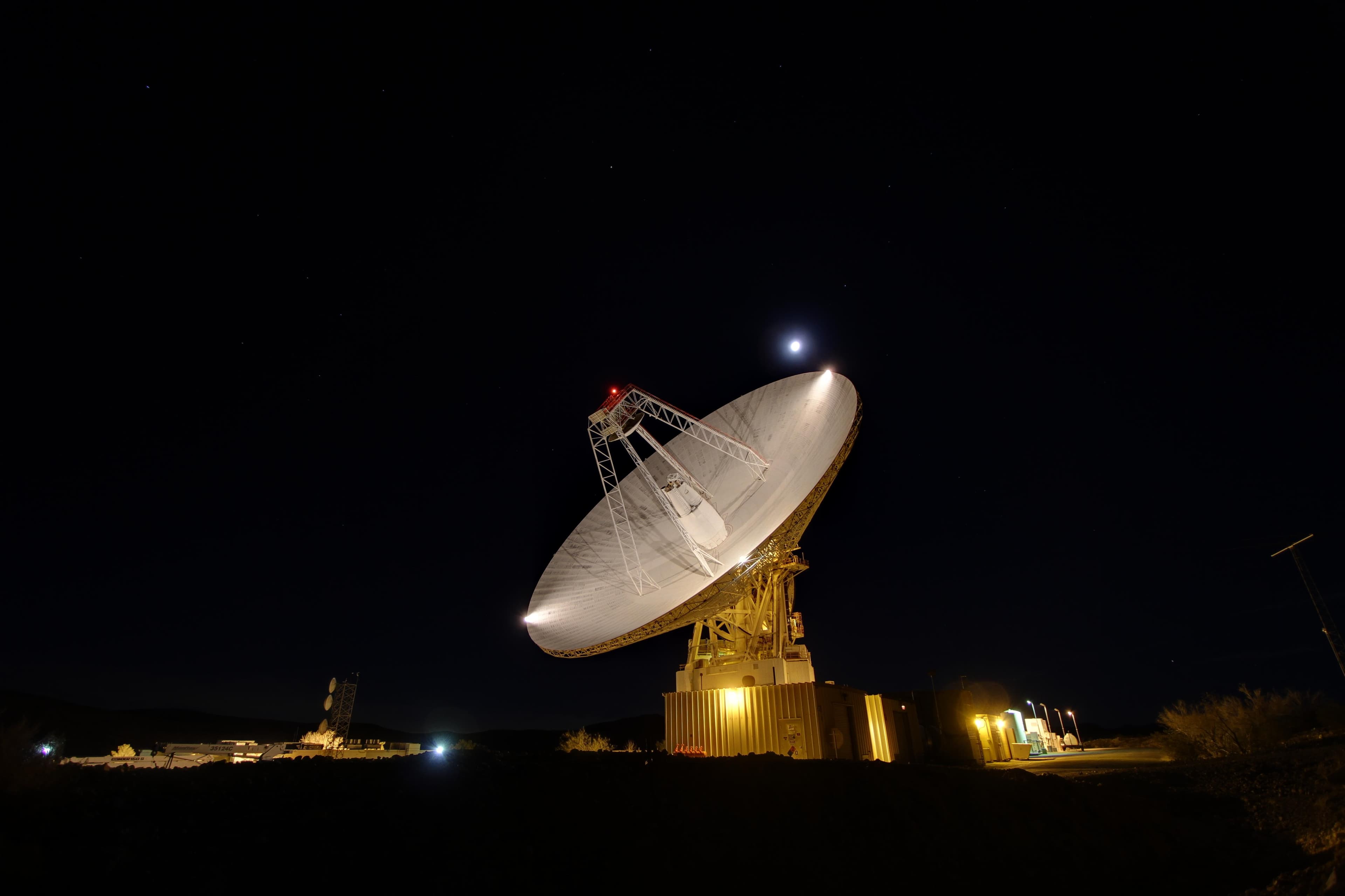 NASA-Funded Lab Reports 'Anomalous Signal Reception' During Cannabis Terpene Trials