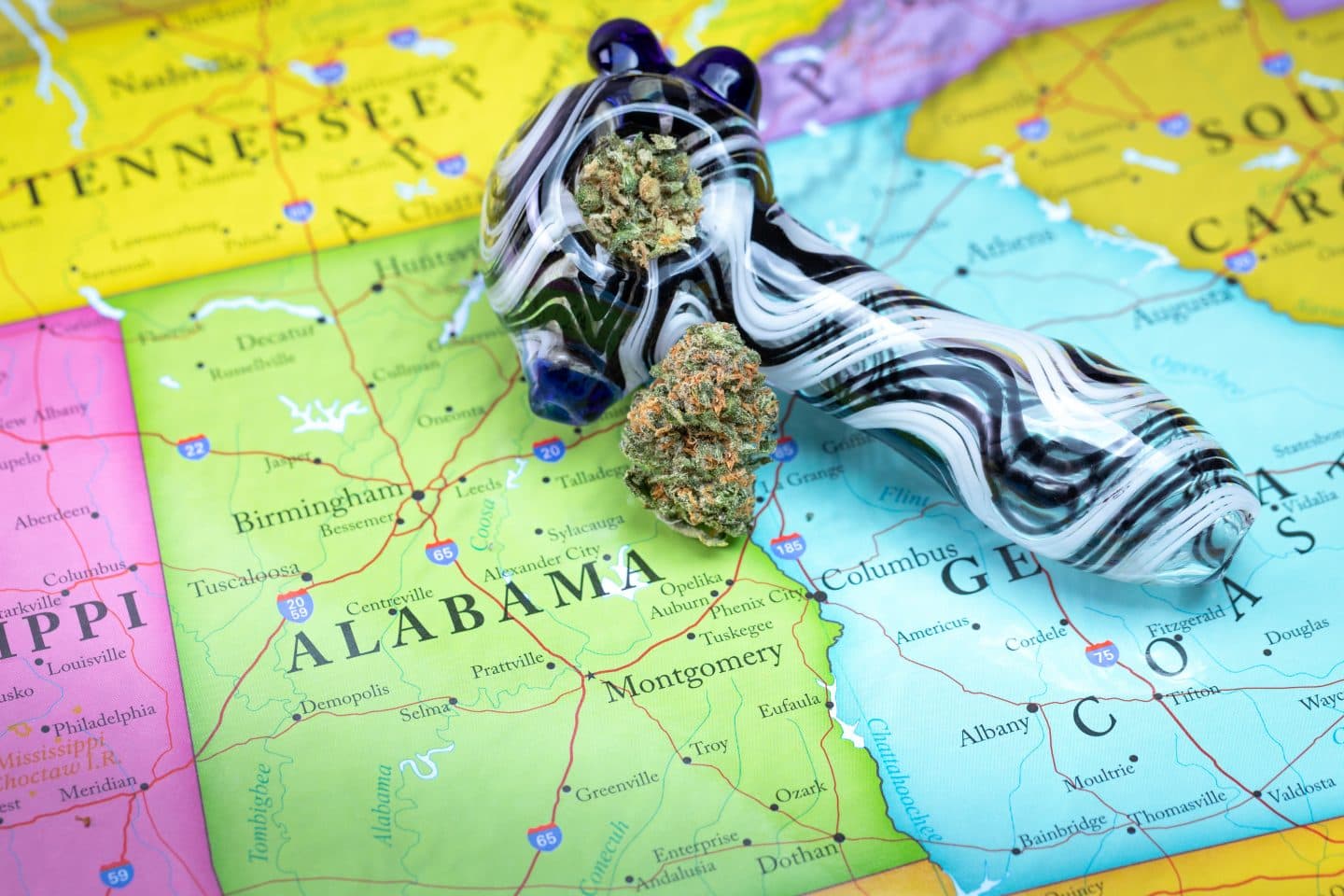 Alabama Opens First Medical Cannabis Dispensary After Five-Year Wait Amid Audit Scrutiny