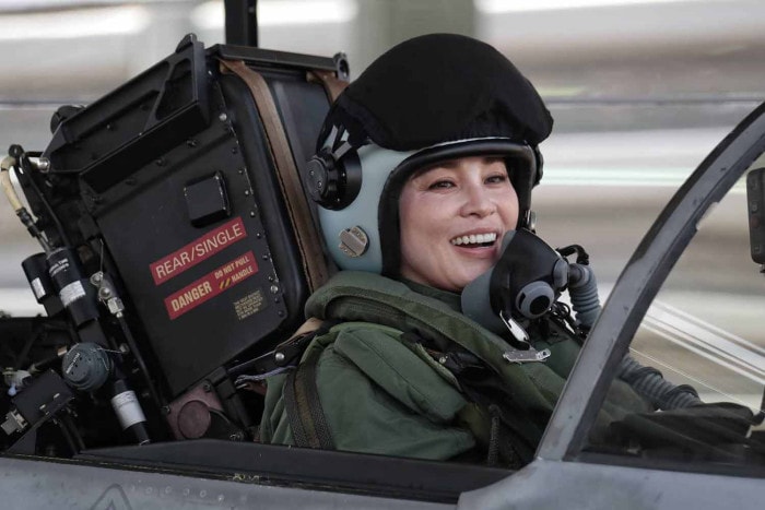 Queen of Thailand Completes First Solo Flight in Gripen Fighter Jet in Surat Thani